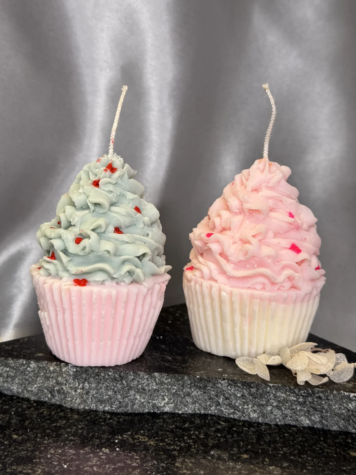 Handmade cupcake candle made from soy wax, dessert-shaped decorative candle