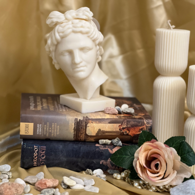 Apollo – Sculptural God Candle