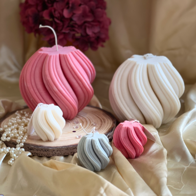 Eclipse – Sculptural Sphere Candle