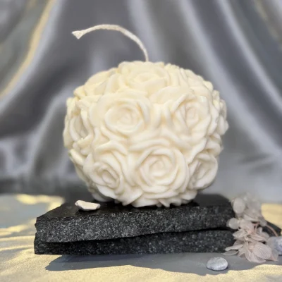 rose bouquet candle UK handmade soy wax sculptural roses candle